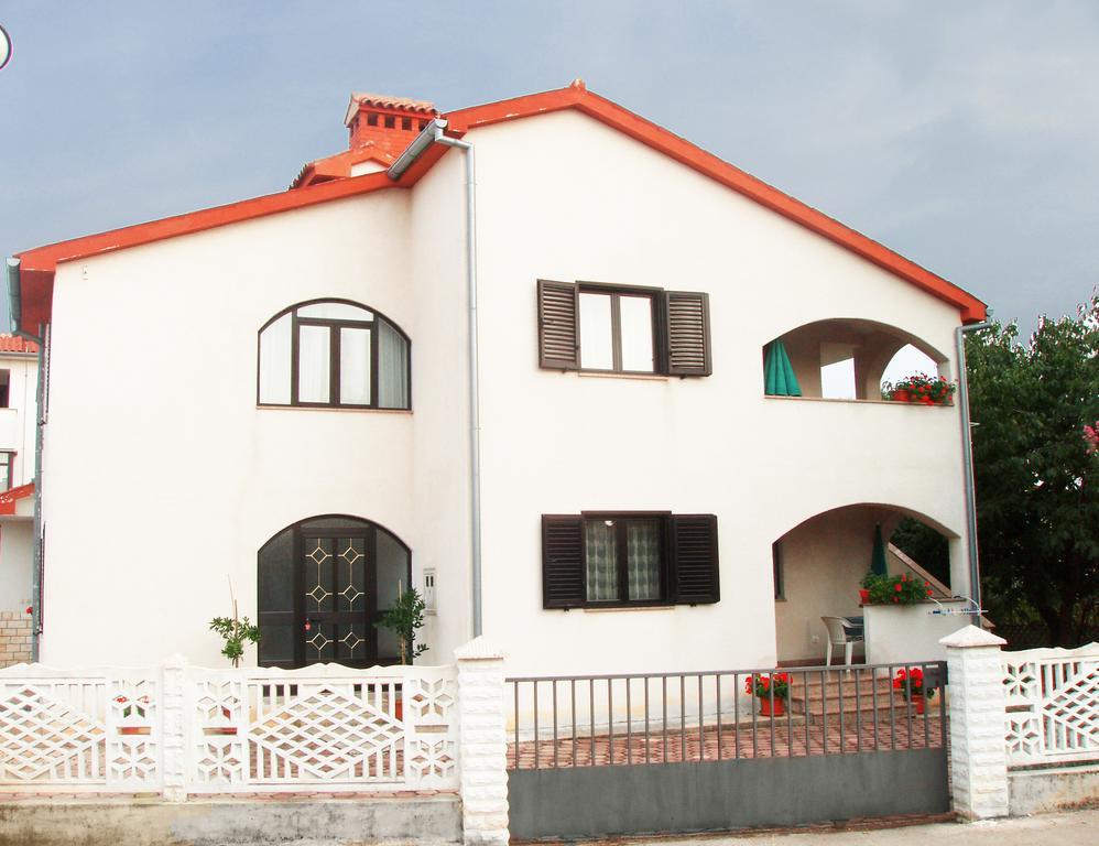 Apartments Porec Istria By Nina Poreč Exterior foto
